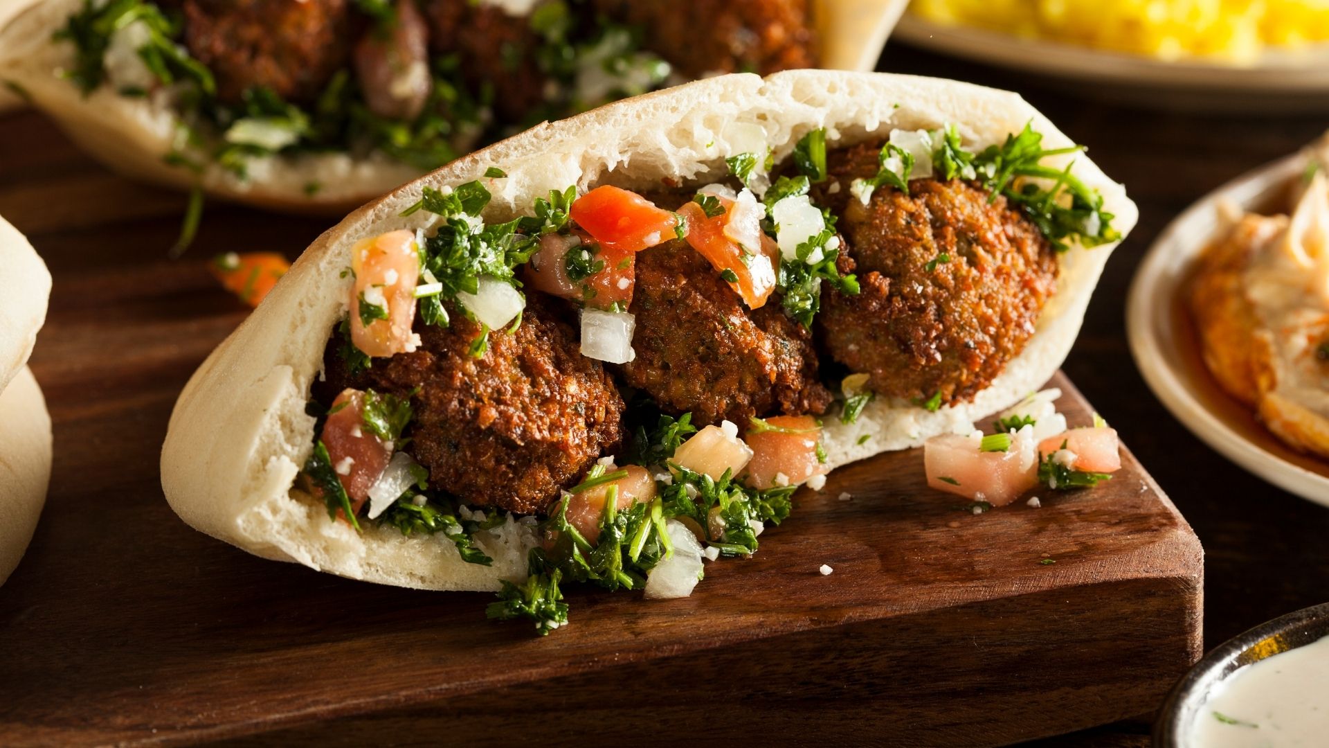 Eat Out Confidently: Diabetes-Friendly Meals at Eatery A